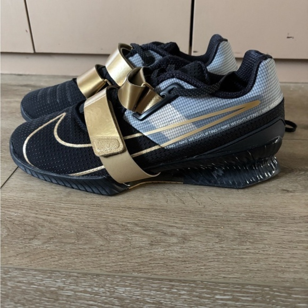 Nike Romaleos 4 'Black Metallic Gold' Weightlifting Shoes size US 10